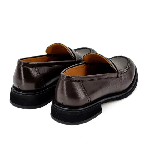 Лоферы женские