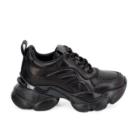 Кроссовки женские