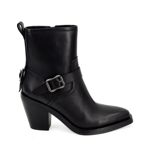 Казаки женские