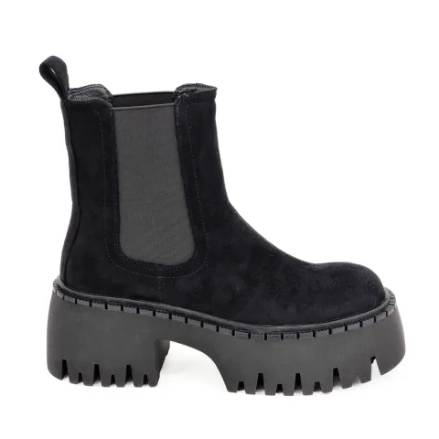 Ботинки женские