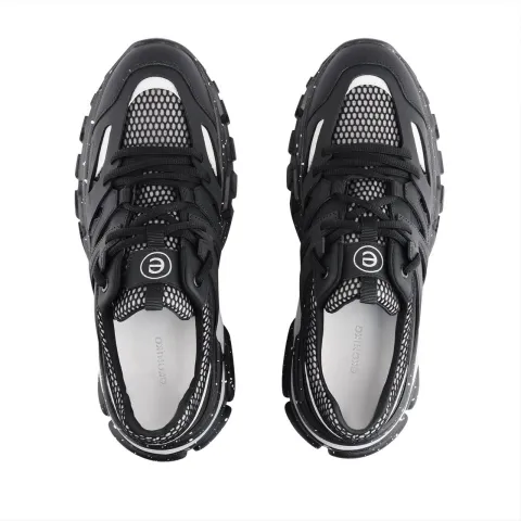 Кроссовки женские