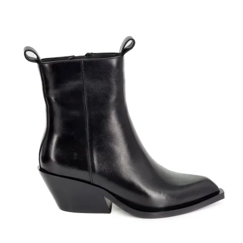 Казаки женские