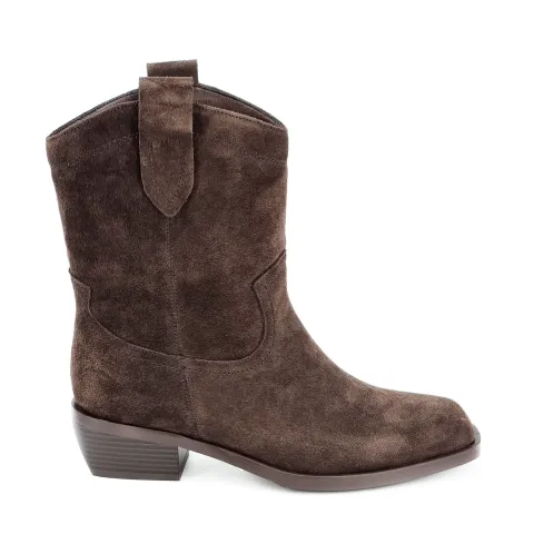 Казаки женские