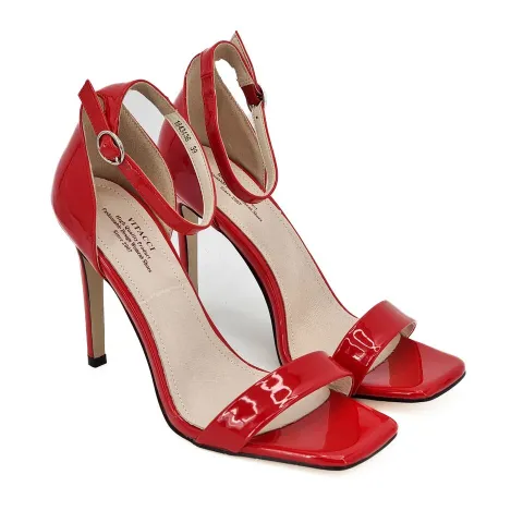 Босоножки женские