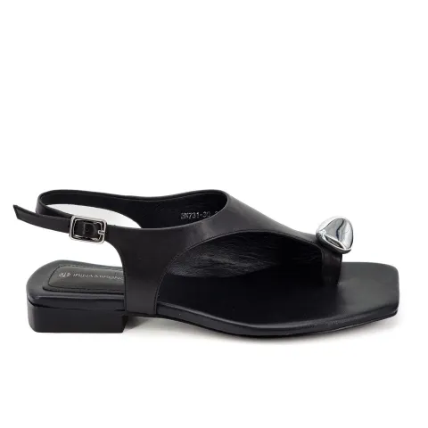 Сандалии женские