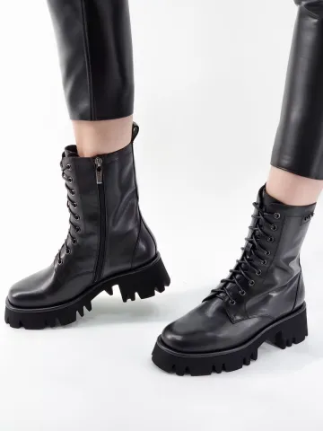 Ботинки женские