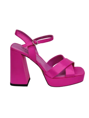 Босоножки женские