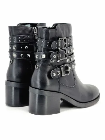 Ботинки женские