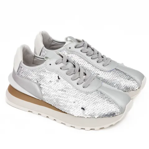 Кроссовки женские