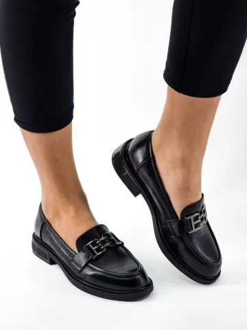 Лоферы женские