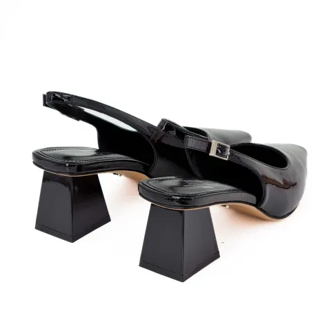 Туфли женские