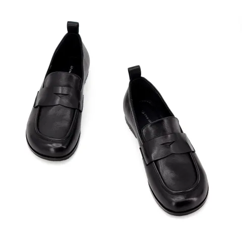 Лоферы женские