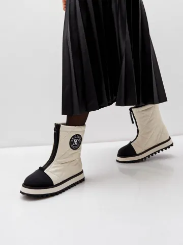 Дутики женские