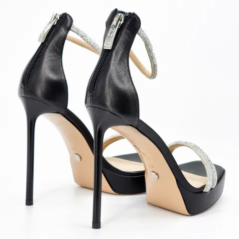 Босоножки женские