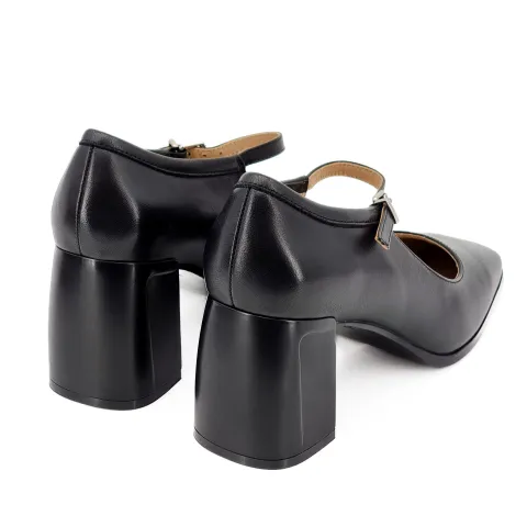 Туфли женские