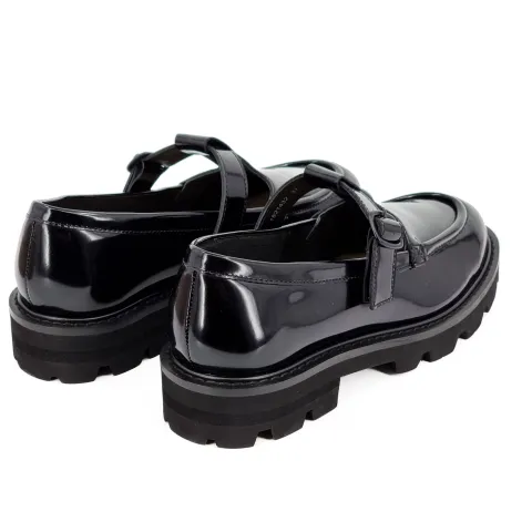 Туфли женские