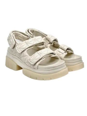 Сандалии женские