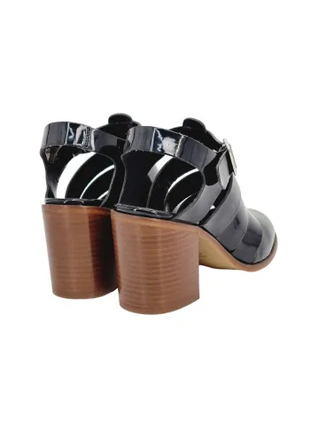 Туфли женские