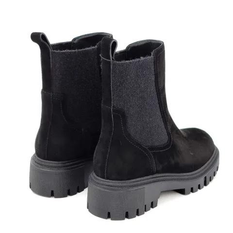 Ботинки женские