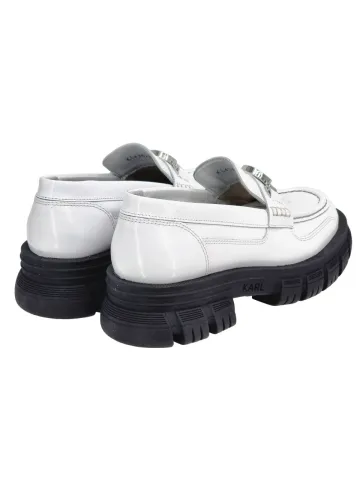 Лоферы женские