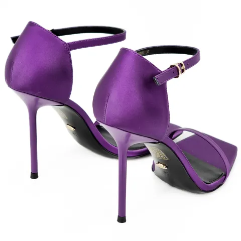 Босоножки женские