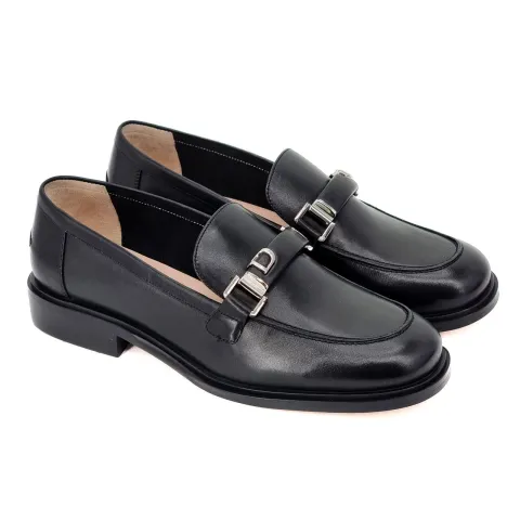 Лоферы женские