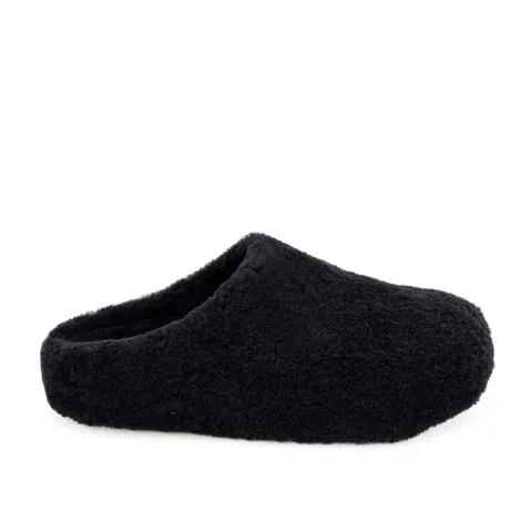 Пантолеты женские