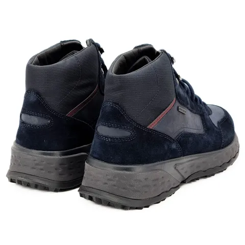 Кроссовки мужские