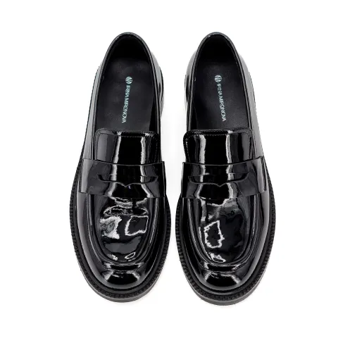 Лоферы женские