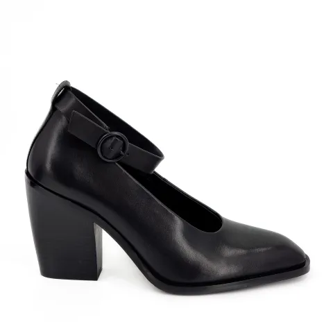 Туфли женские