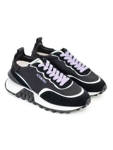 Кроссовки женские