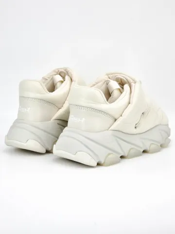 Кроссовки женские