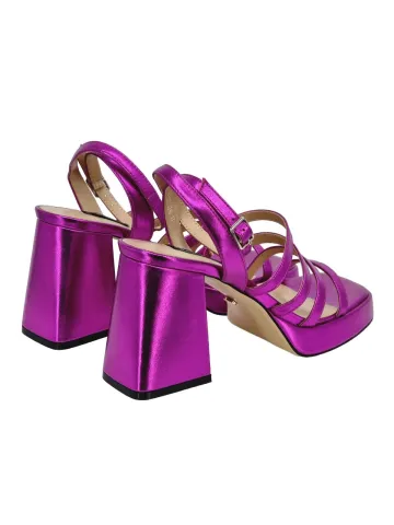 Босоножки женские