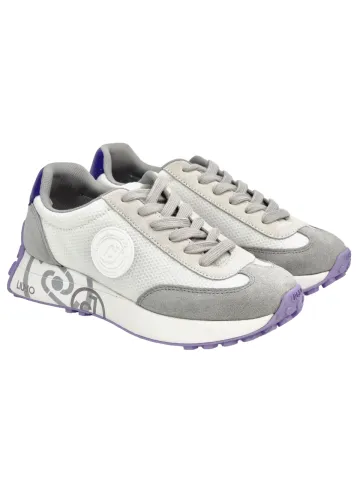 Кроссовки женские