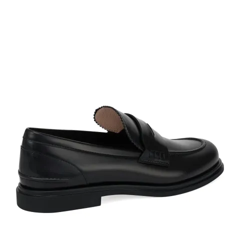 Лоферы женские