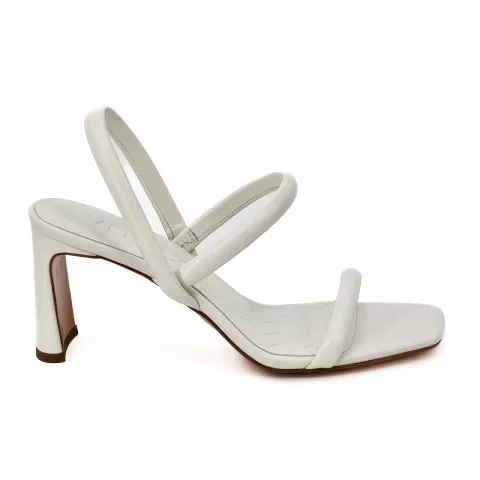 Босоножки женские