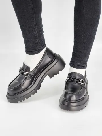 Лоферы женские