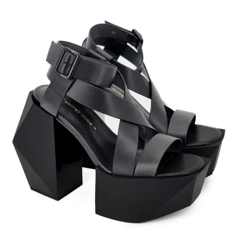 Босоножки женские