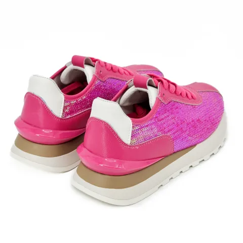 Кроссовки женские