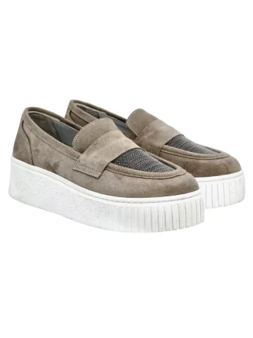 Лоферы женские