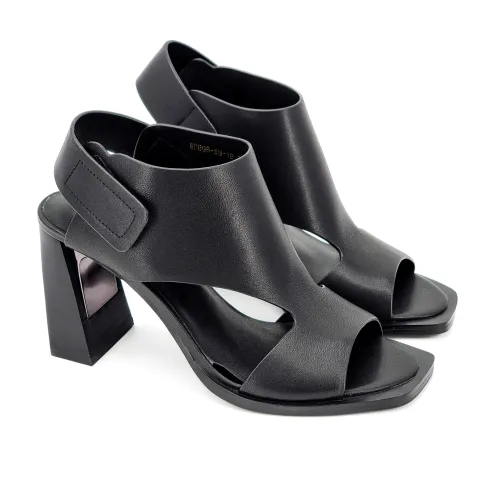 Босоножки женские