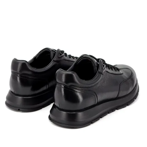 Кроссовки мужские