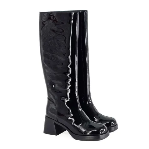 Сапоги женские