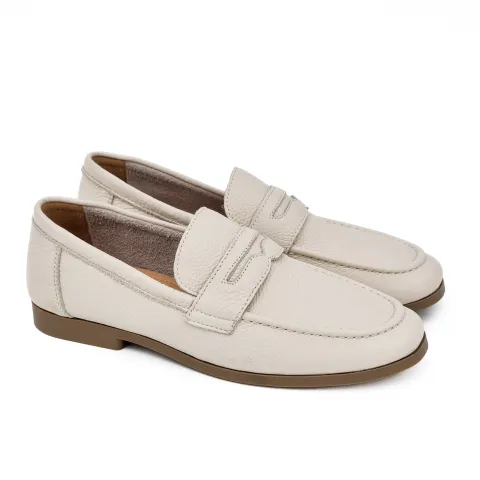 Лоферы женские