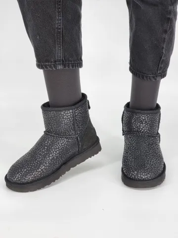 Уги женские
