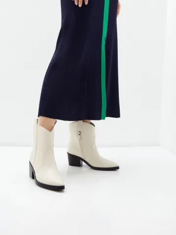 Казаки женские