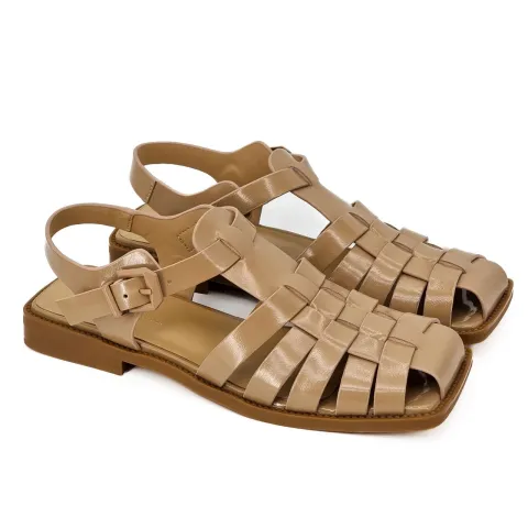 Сандалии женские