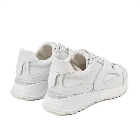 Кроссовки женские