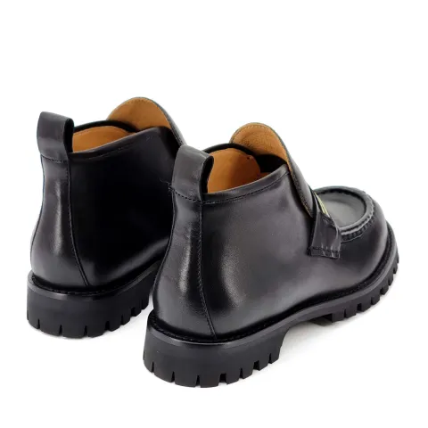 Ботинки женские