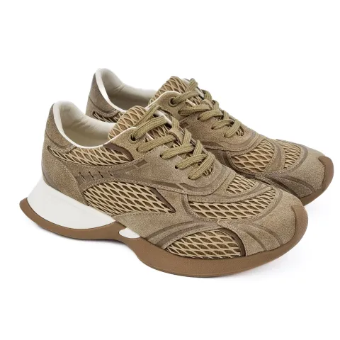 Кроссовки женские